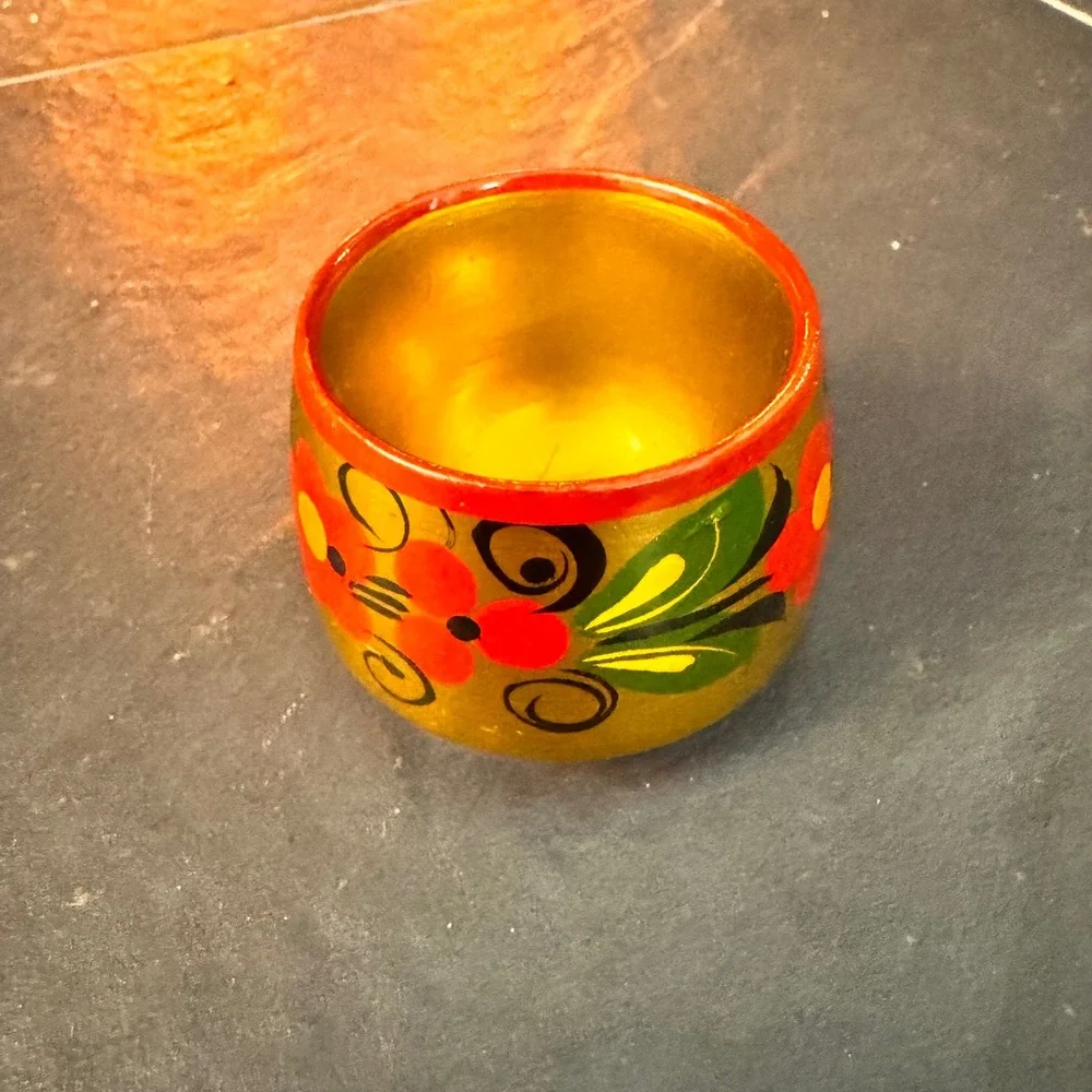 Hand Painted Russian Folk Art Trinket Holder Cup Dish Gold Red Floral Designs‎